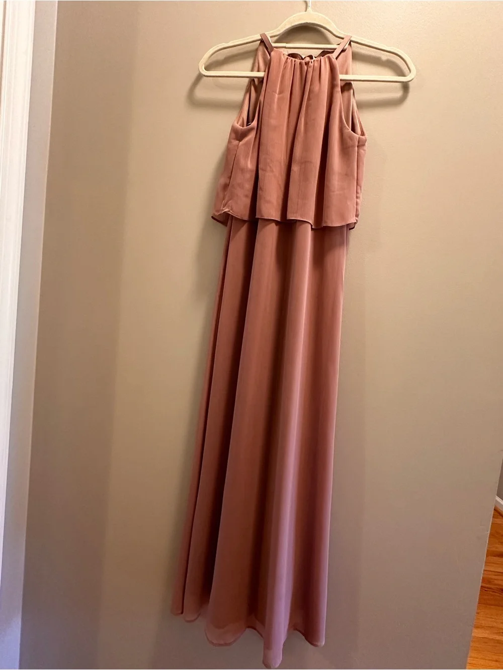 David’s Bridal Flounced Crinkle Chiffon Girls Dress - Picture 4 of 6